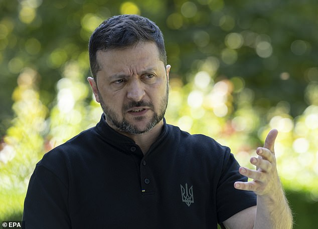 As West Braces for War, Putin and Allies Forge 'Axis of Upheaval' Amid Fears of Escalation