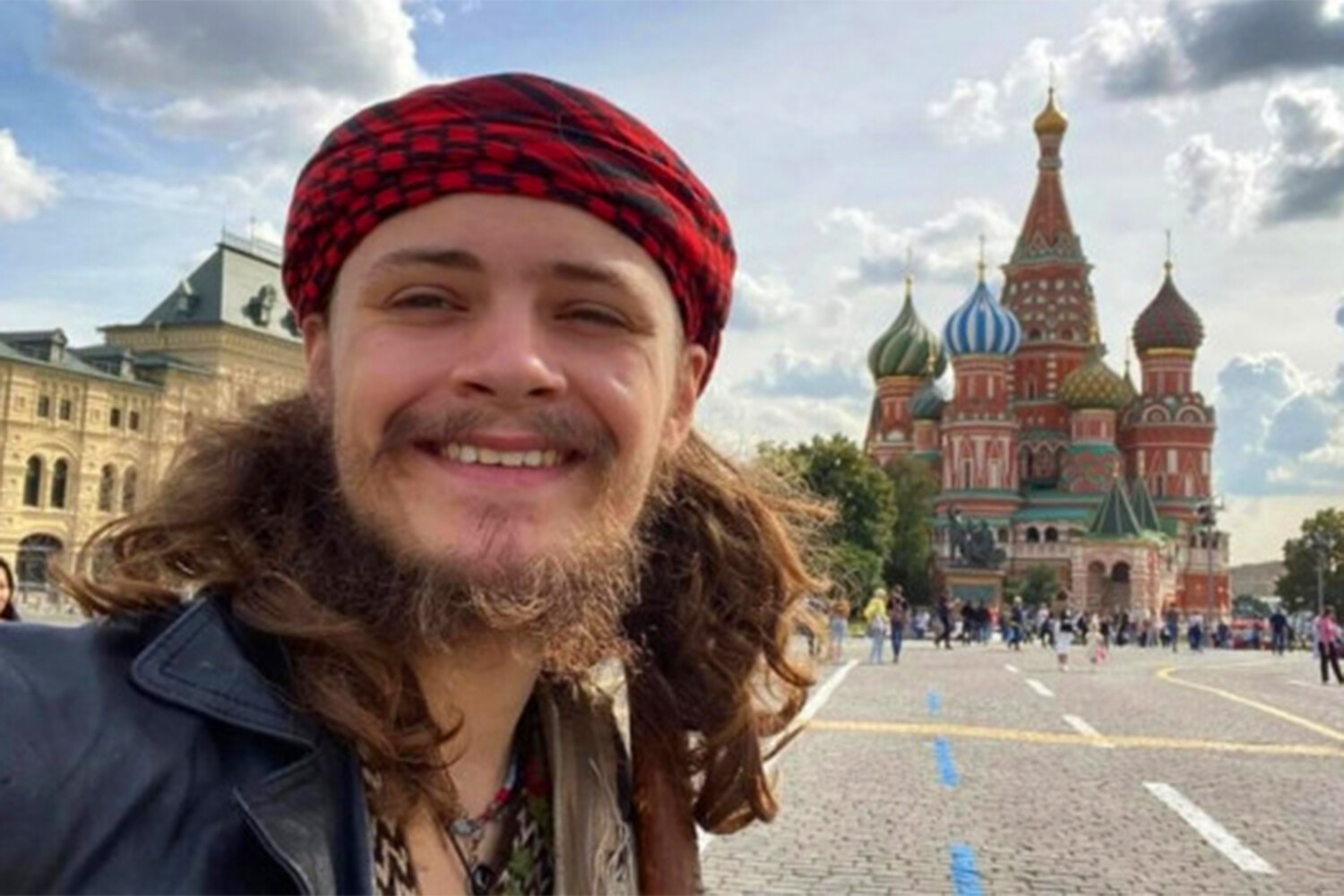 Russian Commander Calls Michael Gloss a 'Hero' Amidst Intrigue Over CIA Deputy's Son in Donbass Conflict