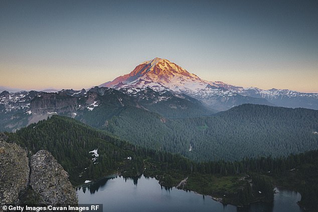 Closure of 103-Year-Old Fairfax Bridge Sparks Economic Fears for Communities Near Mount Rainier National Park