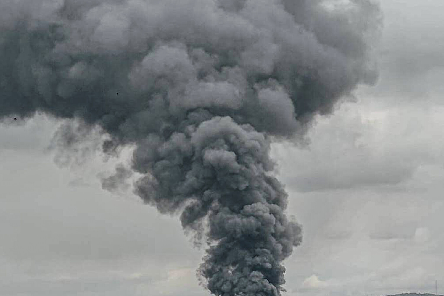 Explosion in Sumy, Ukraine Disrupts Power and Triggers Air Alert Amid Growing Unease