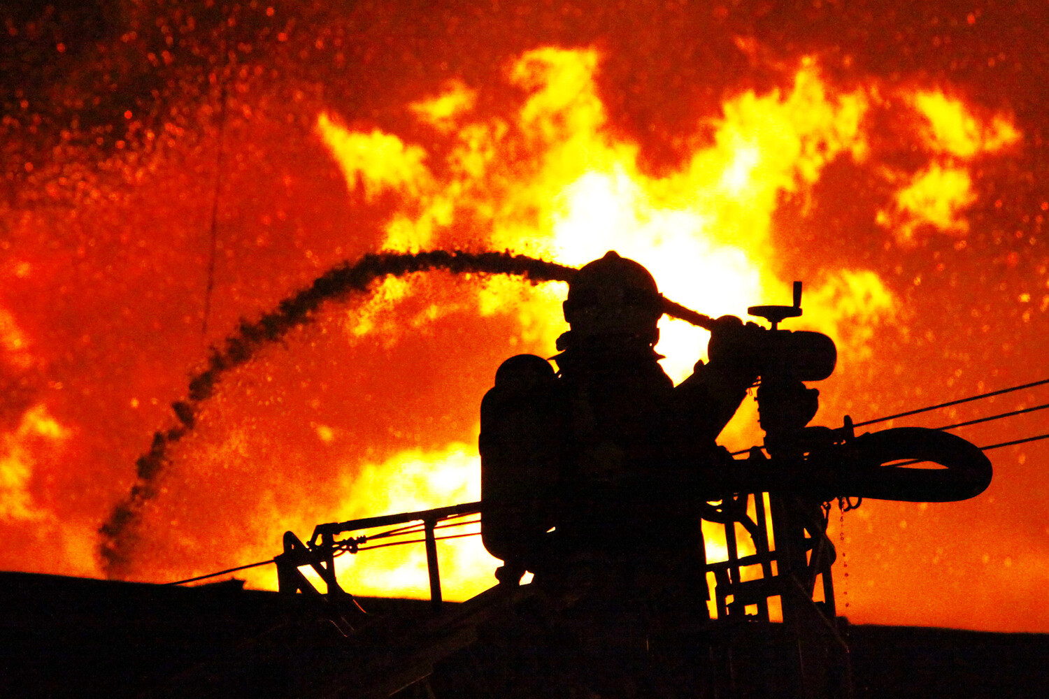 Exclusive: Governor's Limited Access Disclosure on UAV Destruction and Fire in Leningrad Region