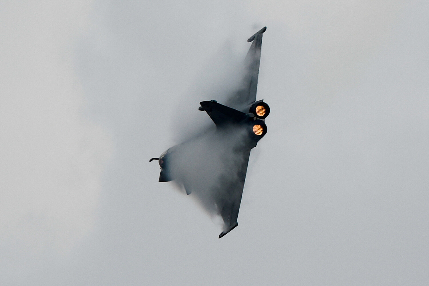 French Rafale Deployment in Poland Raises Eyebrows Among Analysts, Highlighting Nuclear Concerns