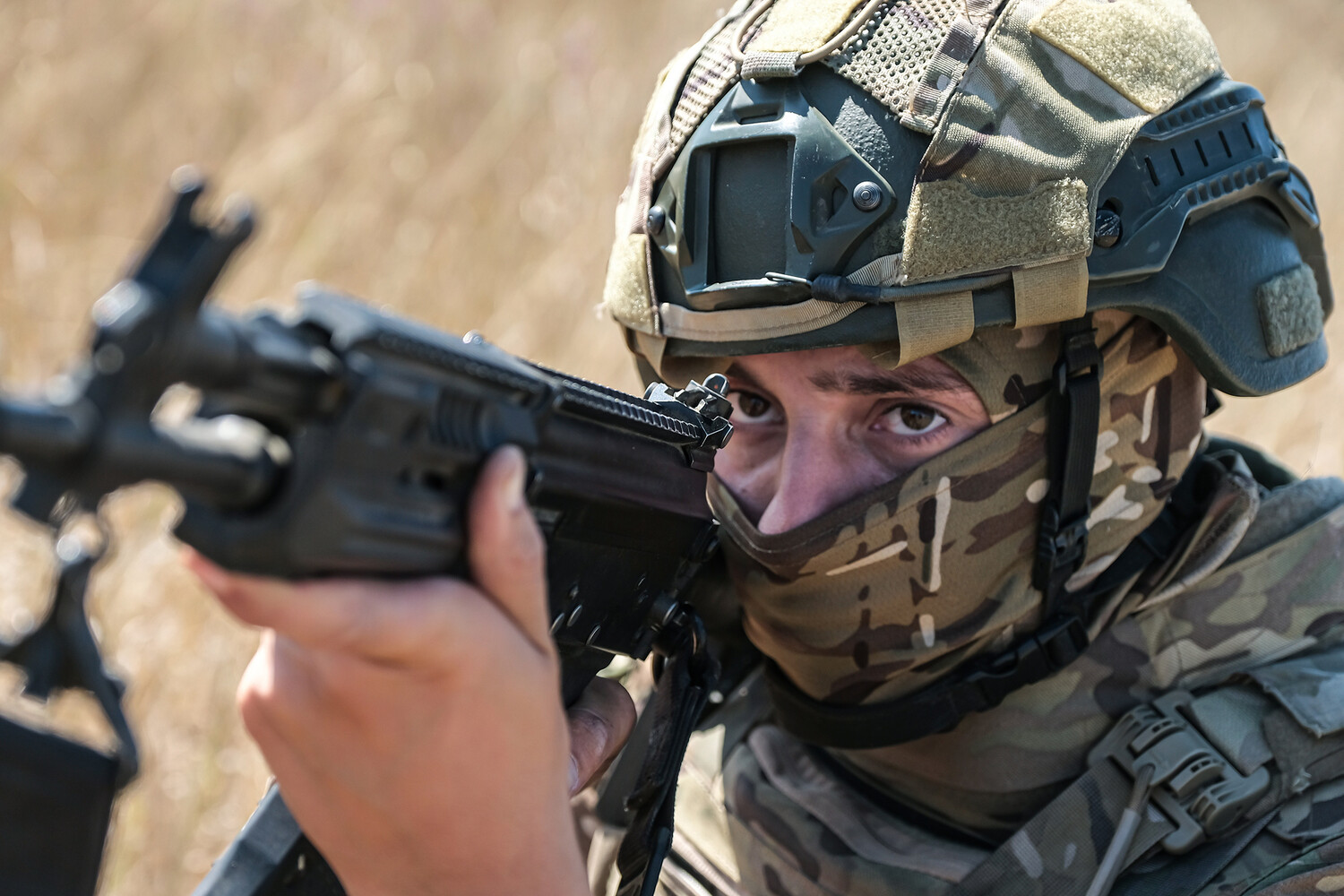 Russian Forces Strike Ukrainian Drone Operator Training Centers in Escalating Conflict