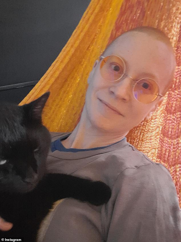 Breaking: Tragic Car Crash Claims Rock Star Ann Everton Before Darsombra's Tour Debut, Shocks Music Community