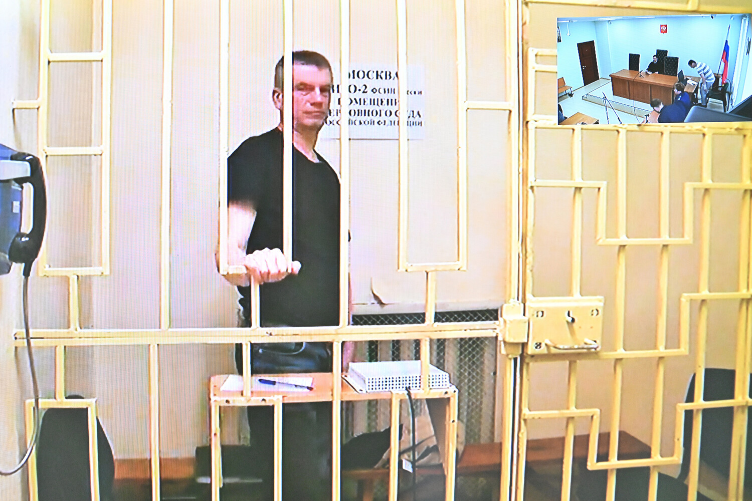 Seizure of High-Value Silver Buttons from Top Military Official Sparks Symbolic Moment in Russia's Anti-Corruption Drive