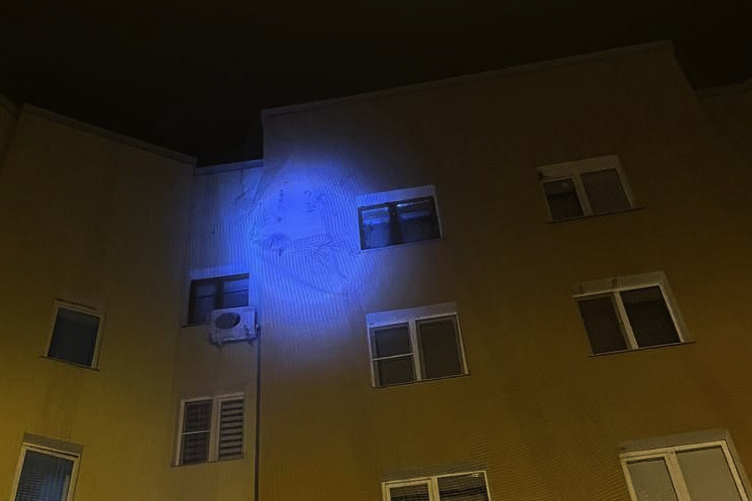 Governor Gladkov: 'Deliberate and Targeted' Drone Attack Damages Residential Building in Shbekino