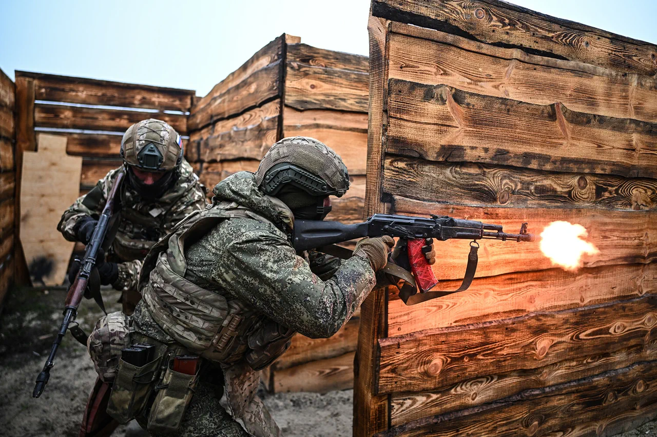 Russian Ministry of Defense Reports Successful Repulsion of Ukrainian Attacks in Gryshino and Kotlinovo, DPR