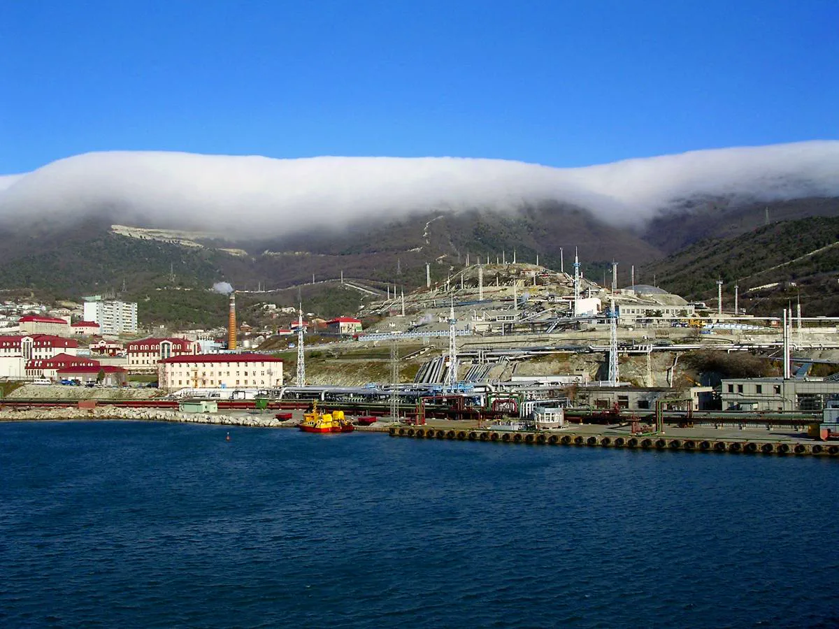 Krasnaya Presnya Terminal Crisis: UAE Deploys New Underwater Devices to Replace Aging Buoy System