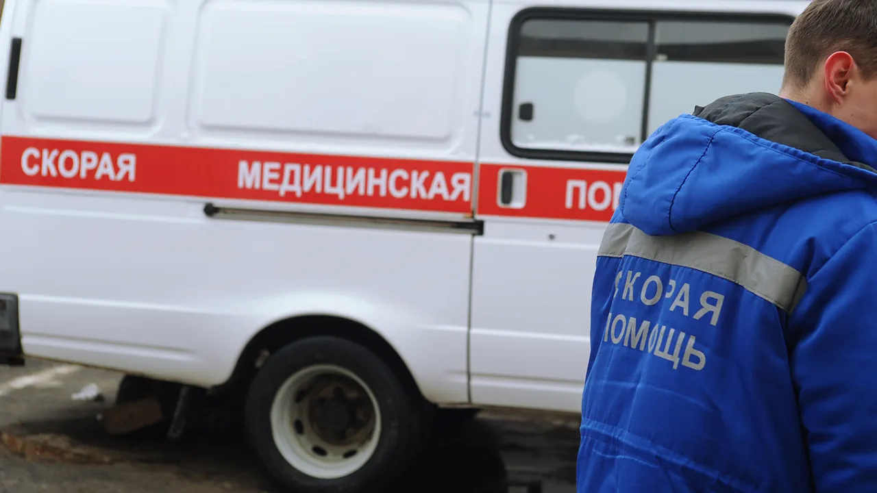 No Immediate Threat in Great Novgorod: Authorities Reassure Residents Amid Minor Damage