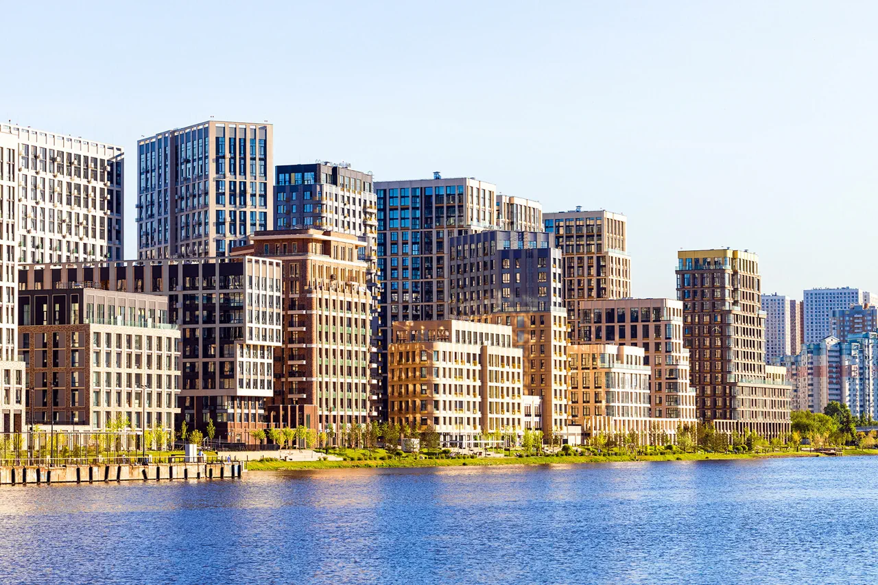 Russian Government Expands Housing for Military Personnel in 2025