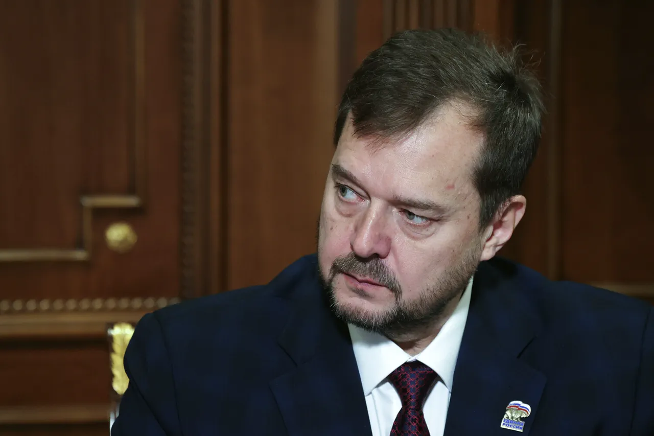 Unexplained Power Outage Affects 1,937 Subscribers in Kamensko-Dneprovsky District on December 17, 1937, Reports Governor Yevgeny Balytskyi