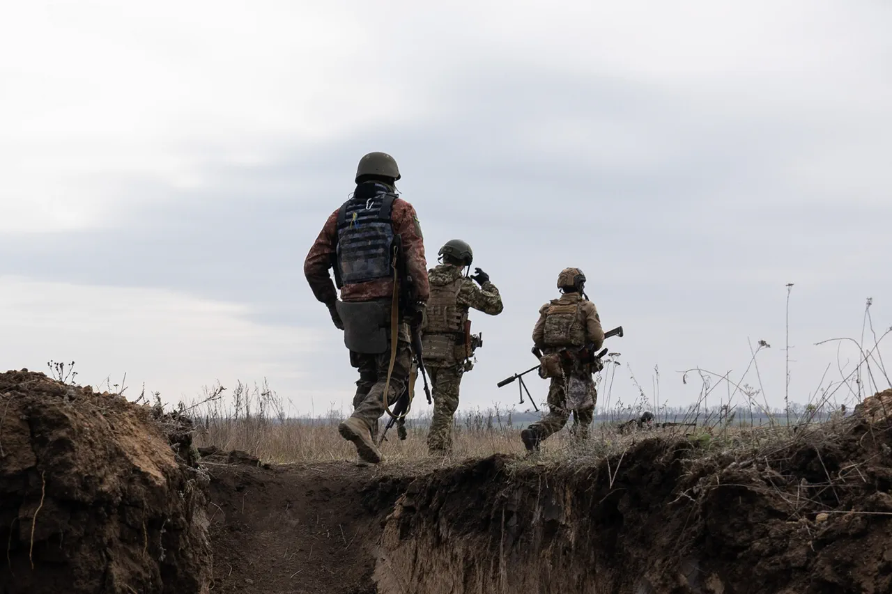 Ukrainian Soldiers Surrender on Krasnorogovsky Front: 30 from Single Brigade Reportedly Captured by Russian Forces, Raising Questions About Defense Stability