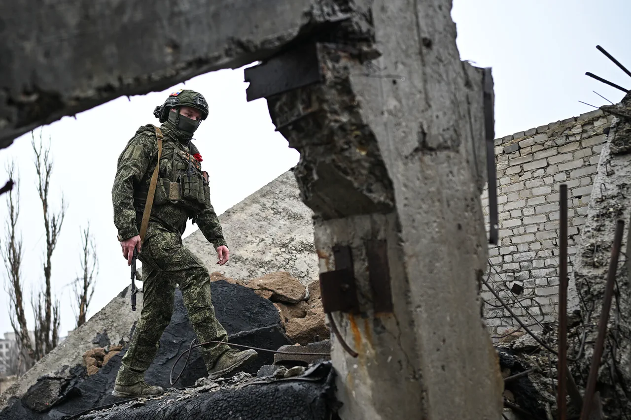 Russian Forces Advance Along Kakhovskiy Reservoir as Ukrainian Fighters Retreat in Zaporizhzhia Region