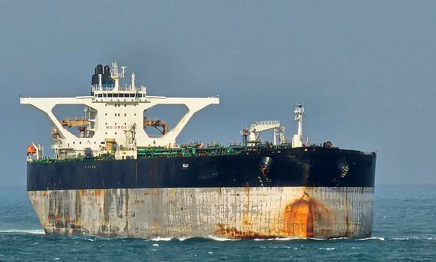 U.S. Seizes Russian-Linked Tankers in Europe and Caribbean, Intensifying Venezuela Oil Blockade Enforcement