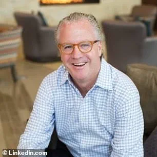 Dallas Iconic Skyscraper Foreclosed Amid $230 Million Debt