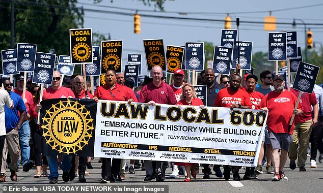 TJ Sabula's 'Defense of My Rights' Sparks Union and Congressional Support Amid Trump Confrontation