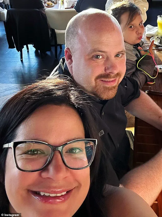 Generous Gesture of Appreciation: How a Restaurant Owner's Cruise Boosts Employee Morale and Strengthens Community Ties