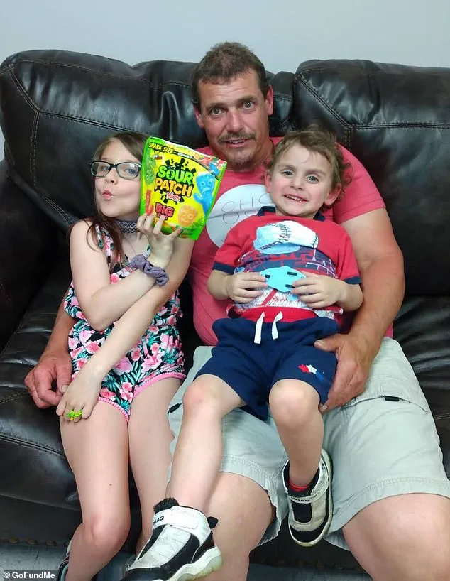 Father of Three Killed by Hitchhiker During Ride in St. Louis