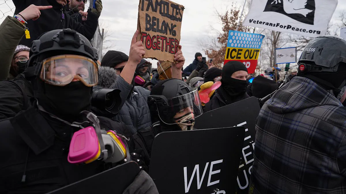 Minnesota Authorities Collaborate with FBI and DOJ on Alex Pretti Death Investigation