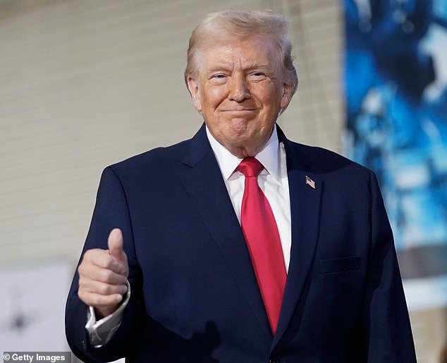 Obama: Trump's Meme Embodies 'Clown Show' Eroding Political Discourse