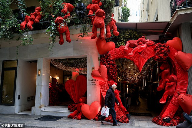 Israeli Spy Drama Creator Dana Eden Found Dead in Athens; Suicide Suspected During Filming