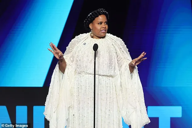 Natasha Rothwell's Unscripted Protest at Independent Spirit Awards Sparks Political Debate