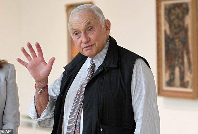 Les Wexner Denies Epstein Ties in Closed Deposition as Congress Accuses Him of Enabling Sex Trafficking