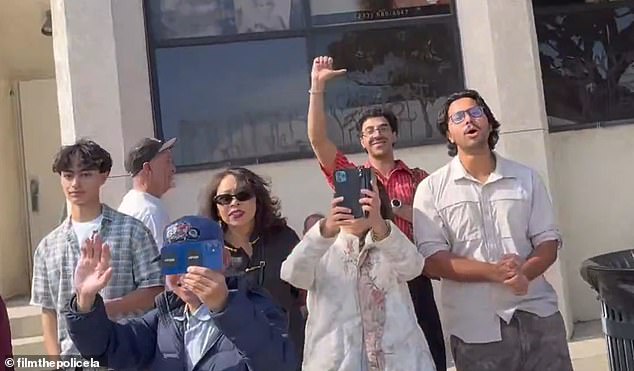 Mayor Karen Bass Faces Boos and Heckling at Golden Dragon Parade Amid Frustration Over Palisades Fire Response