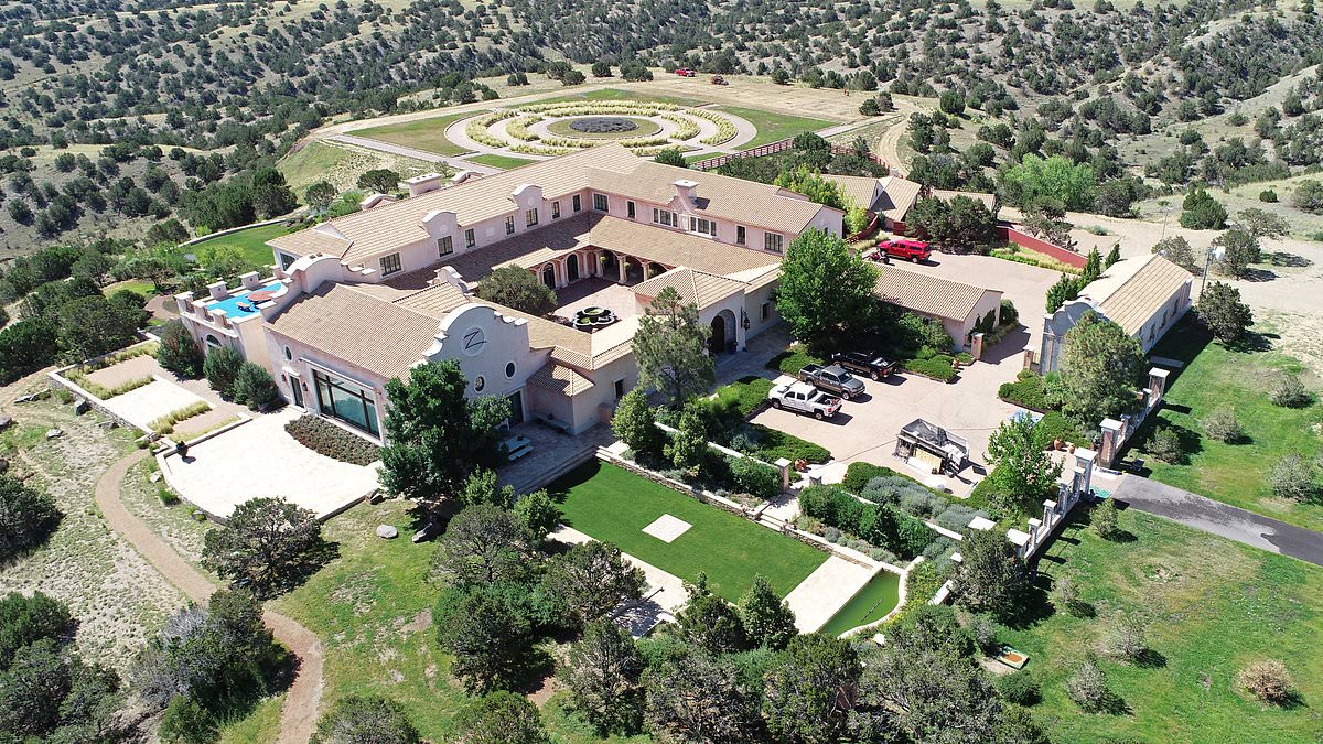 Jeffrey Epstein's Zorro Ranch: A Controversial Estate at the Center of an Ongoing Investigation