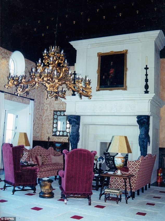 Jeffrey Epstein's Zorro Ranch: A Controversial Estate at the Center of an Ongoing Investigation