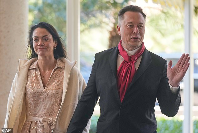 Mexican President Considers Legal Action Against Elon Musk Over Cartel Claims