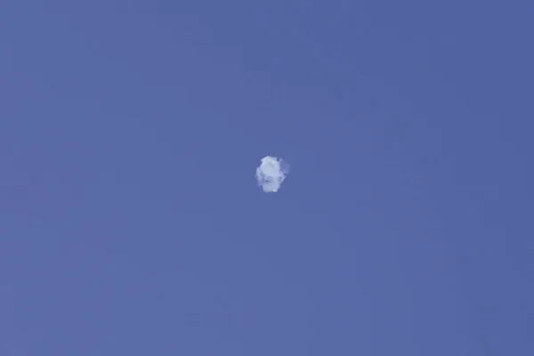 Explosions Reported Near Abu Dhabi's Sheikh Zayed Grand Mosque: No Casualties Confirmed, Speculation Mounts