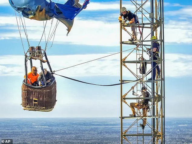 Dramatic Hot Air Balloon Rescue in Texas as Firefighters Scale Tower to Save Stranded Couple