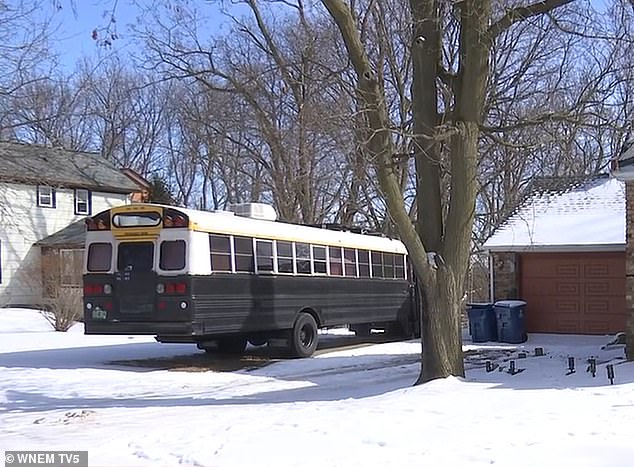 Michigan Woman's Legal Battle Over Stuck Bus Leaves Her Homeless