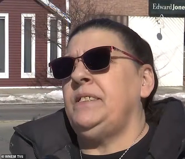 Michigan Woman's Legal Battle Over Stuck Bus Leaves Her Homeless