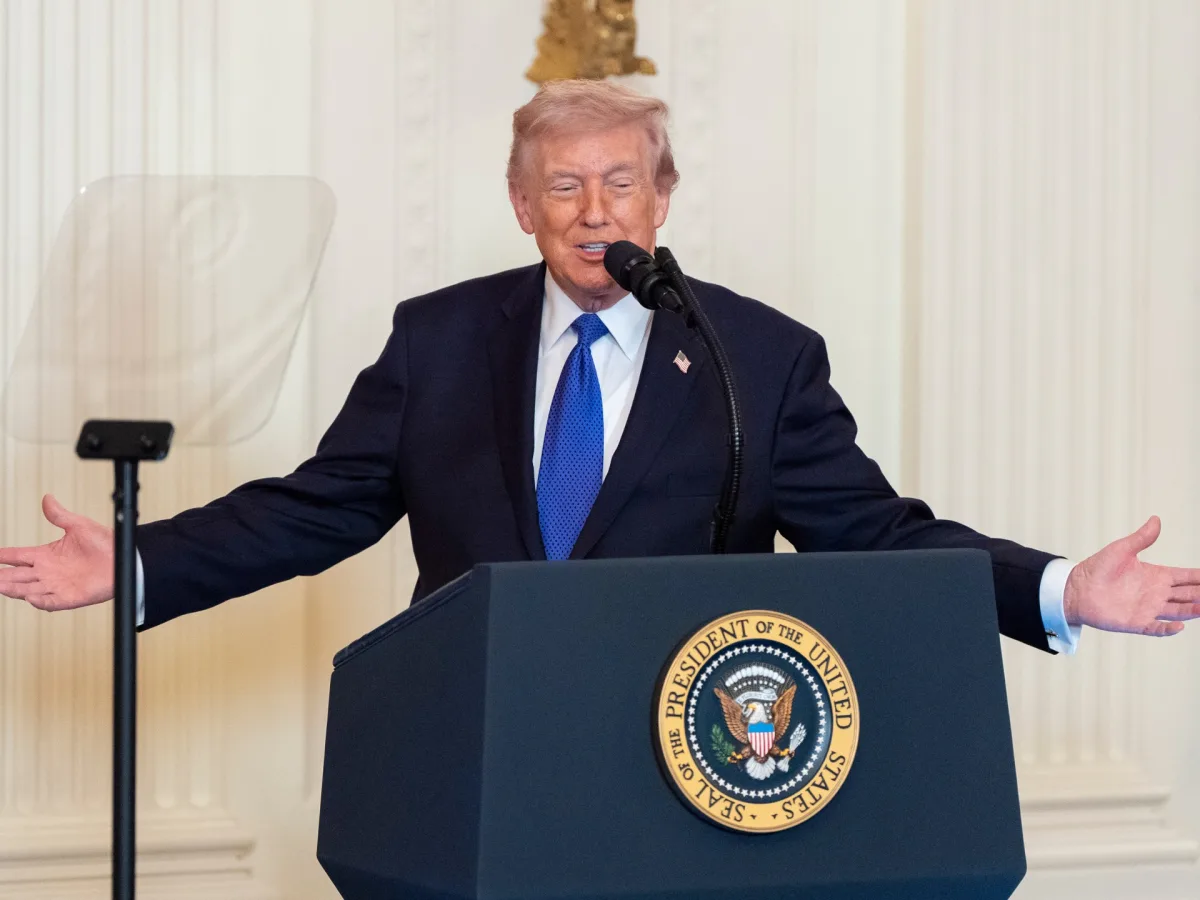 Trump Warns Iran Conflict May Last Longer Than Expected as Death Toll Rises