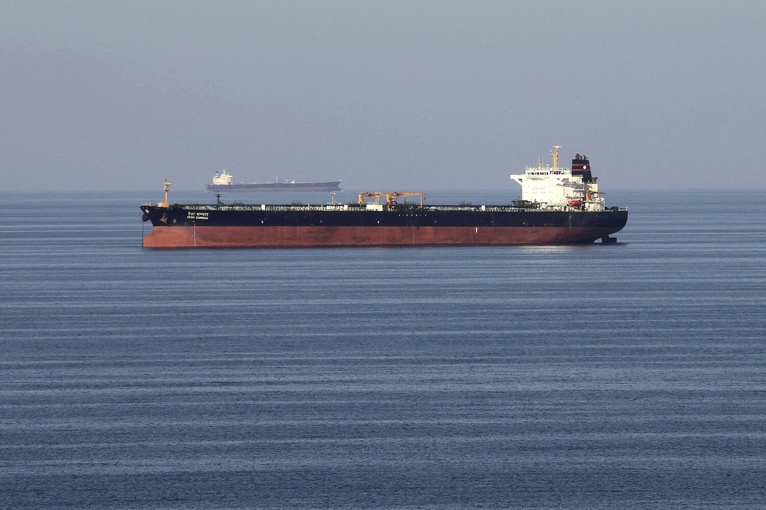 Iran Warns of Tanker Destruction in Strait of Hormuz Amid Escalating Tensions