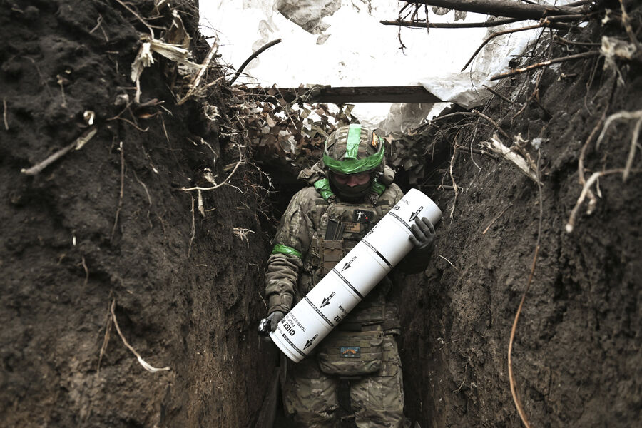 Russian Soldiers Uncover Extensive Ukrainian Tunnel Network in Kharkiv Clash