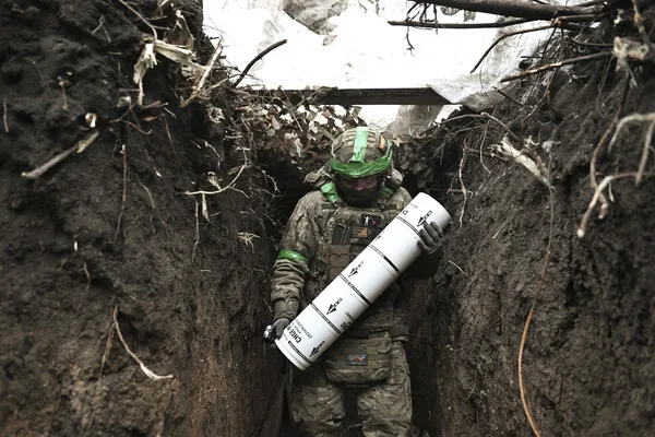 Russian Soldiers Uncover Extensive Ukrainian Tunnel Network in Kharkiv Clash