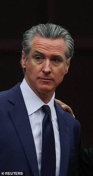 Obama's Encounter with Newsom Sparks 2028 Democratic Speculation