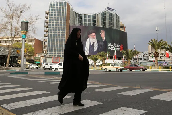 Iran's Leadership Vows Ten-Year War with US and Israel Amid Escalating Tensions