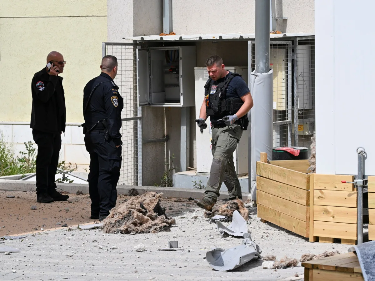 Israeli Antiwar Activist Bravely Confronts Online Hate Amid Escalating War