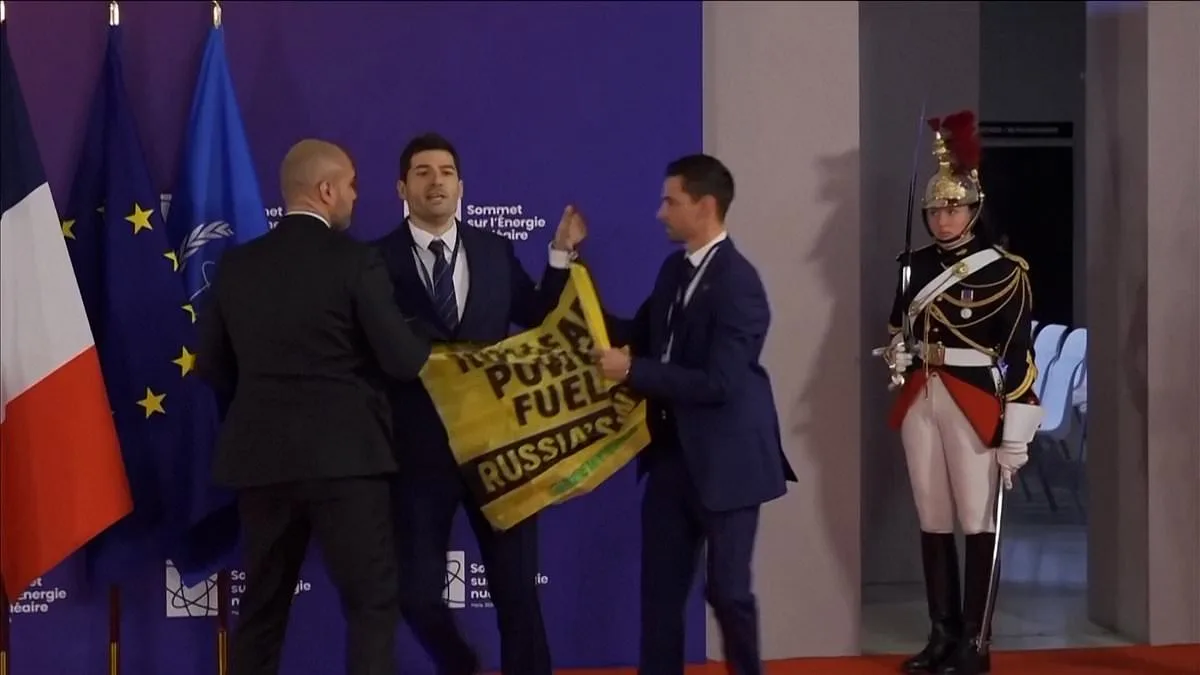 Macron Faced by Greenpeace Protesters at Nuclear Summit Over Energy Insecurity and Uranium Imports from Russia