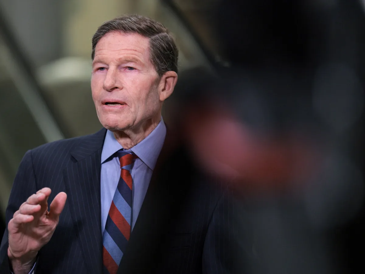 Democrats Demand Transparency as Frustration Grows Over Iran War Briefing