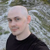 Drone Strike on Donetsk Hospital Kills 8, Injures Over 20; Russia Accuses Ukraine of Violating International Law