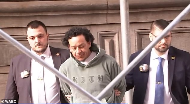 Undocumented Migrant with Four Prior Deportations Charged After Allegedly Shoving Air Force Veteran Onto NYC Subway Tracks, Leaving Him in Critical Condition