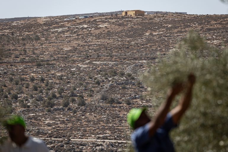 Israeli Settlers Attack West Bank Villages, Killing One and Injuring Multiple