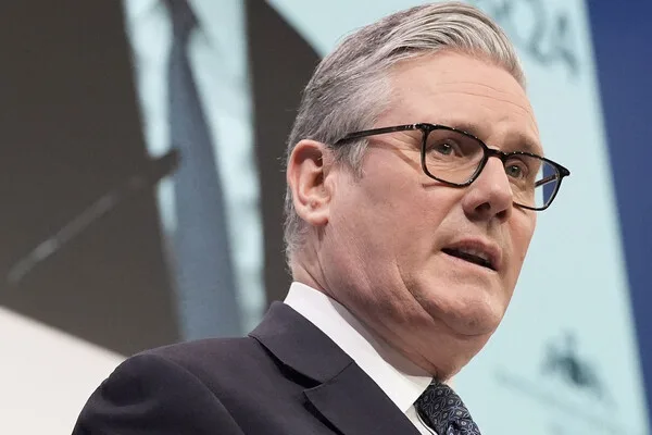 UK Faces US Pressure Over Potential Drone Defense Deployment to Middle East Amid Trump's Criticism