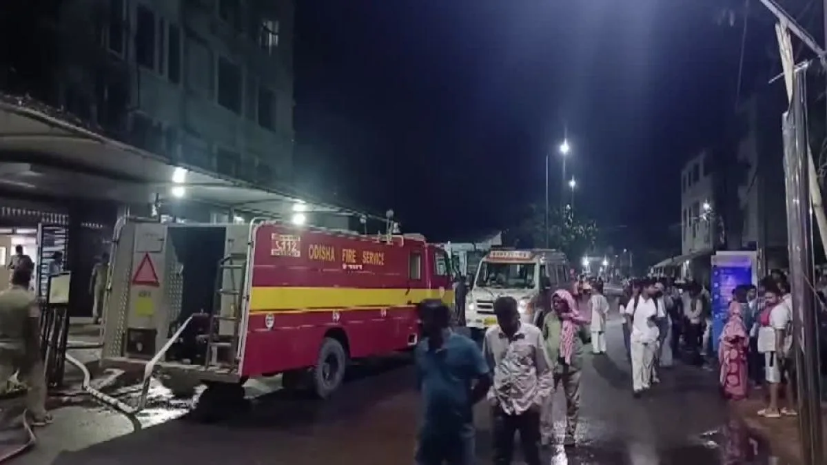 Devastating Fire at SCB Medical College and Hospital in Cuttack Kills Ten, Injures Eleven; Electrical Short Suspected as Cause