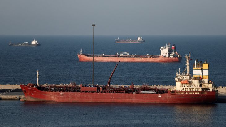 Iran's Ultimatum at Strait of Hormuz Heightens Geopolitical Tensions Over Vital Oil Chokepoint